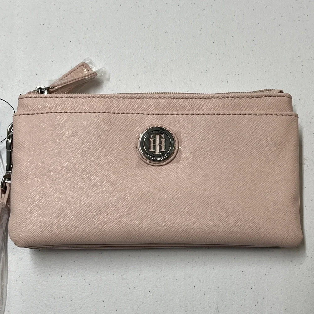 Tommy Hilfiger Wristlet Wallet Pink Faux Leather  3 Compartment Clutch Preppy‎